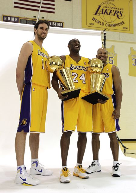 使得他们在 使得他们在