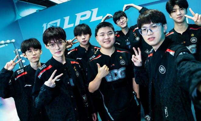 球员发挥 球员发挥