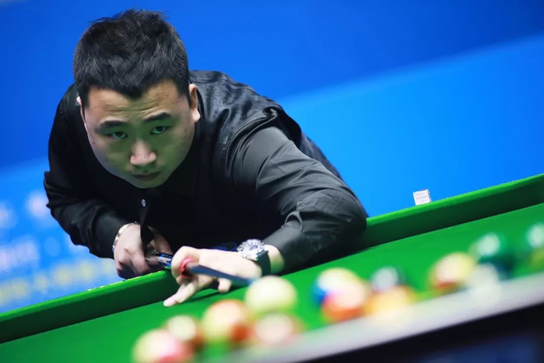 镜头语言不 镜头语言不